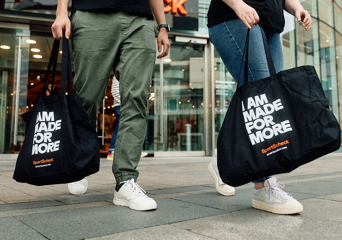 MCR_Case_Content_MasterContent Box 4 MCR_Case_Content_MasterContent Box 4